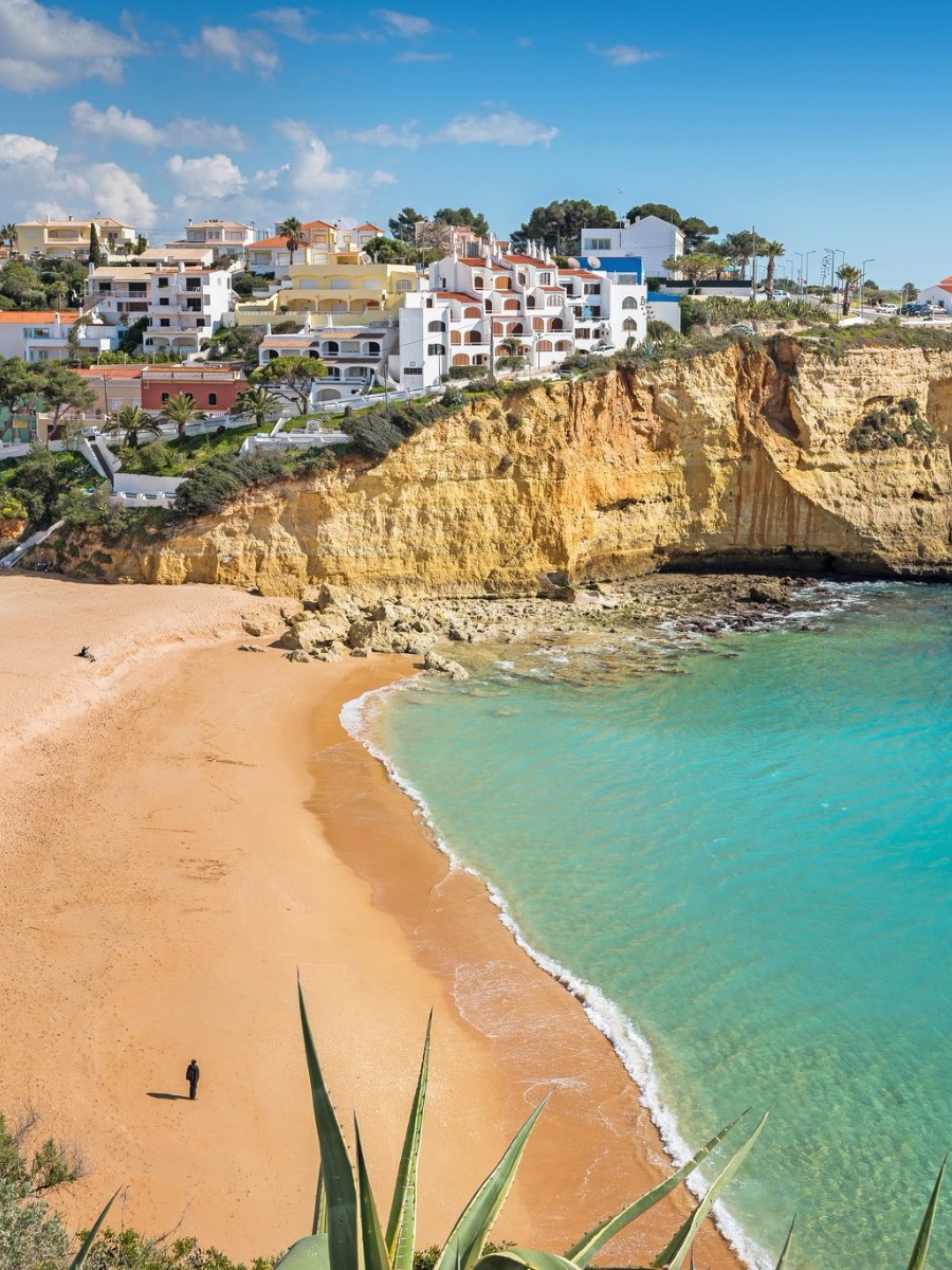 Dreamy Algarve Honeymoon & Destination Wedding Guide in Portugal