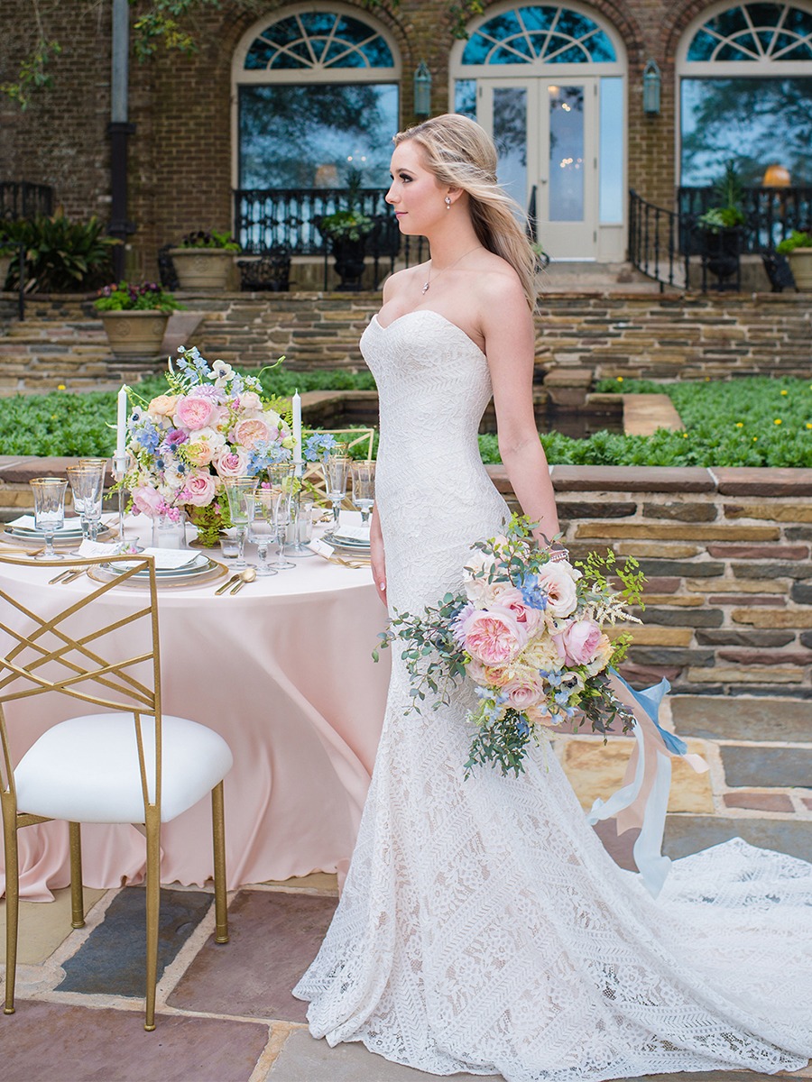 How To Have The Perfect Pastel Summer Wedding