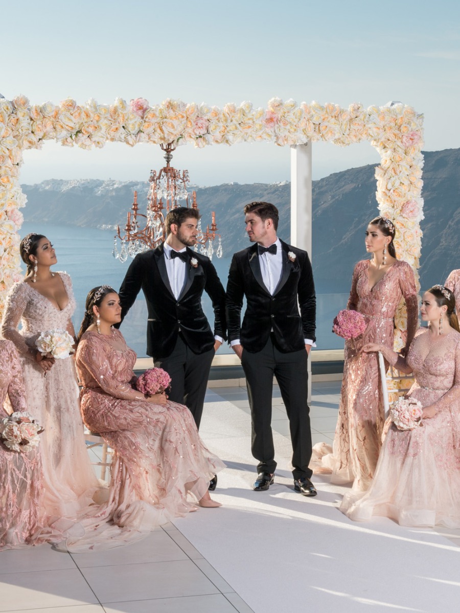 Dream Santorini Wedding: Gorgeous Bridesmaids, Rose Gold & Diamonds!