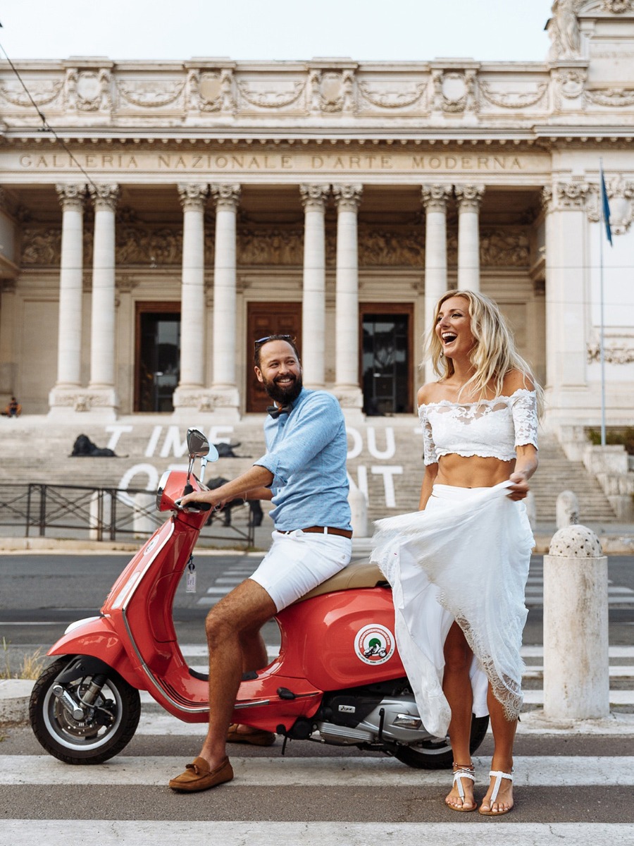 Wedding Mailing List Management: Tips & Tools for Stress-Free Planning