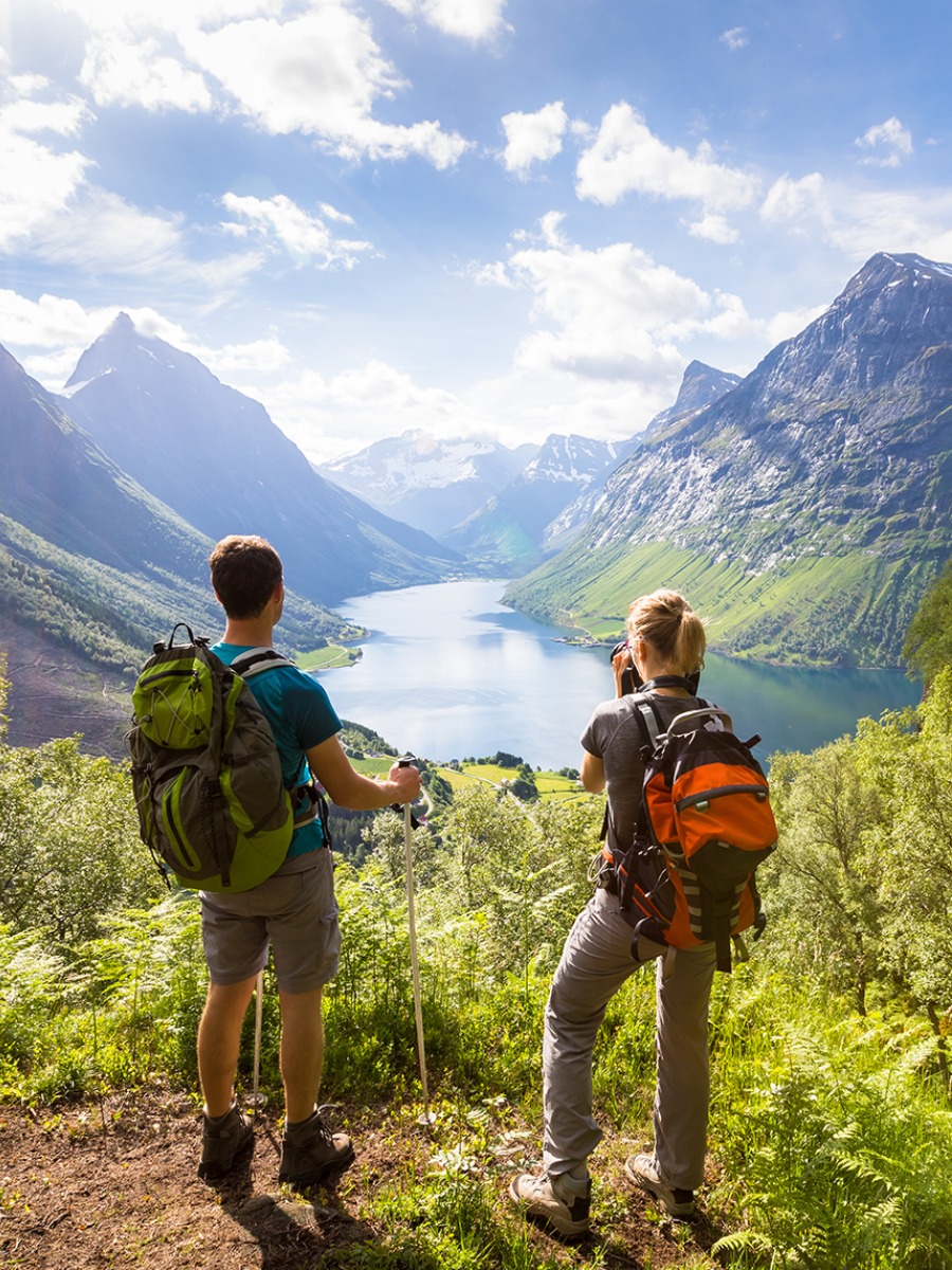 Why Your Bucket List Is the Ultimate Wedding Gift Registry