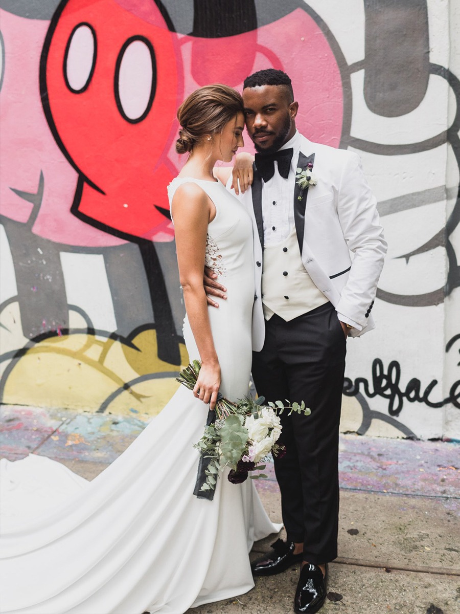 NYC Street Style Elopement: Fun and Playful City Wedding Inspiration