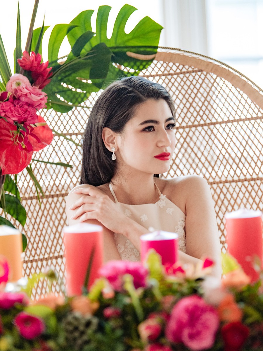 Crazy Rich Asians Wedding Inspiration: Tropical Paradise Dream
