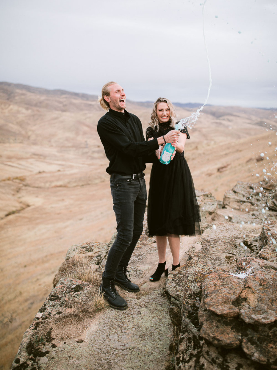 Surprise Proposal Tips: Plan Your Perfect Engagement with Blanc de Bleu!