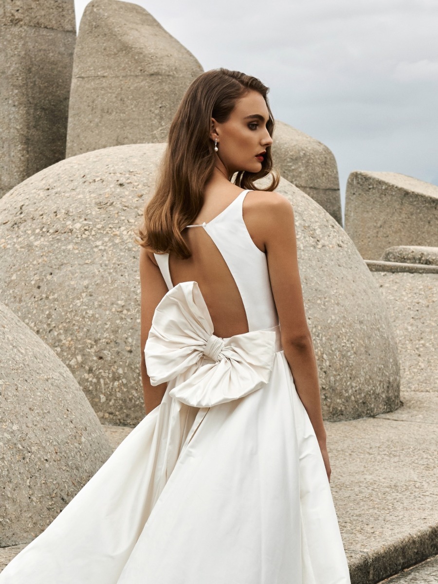 Elbeth Gillis Desire Collection: Elegant Bridal Couture Gowns