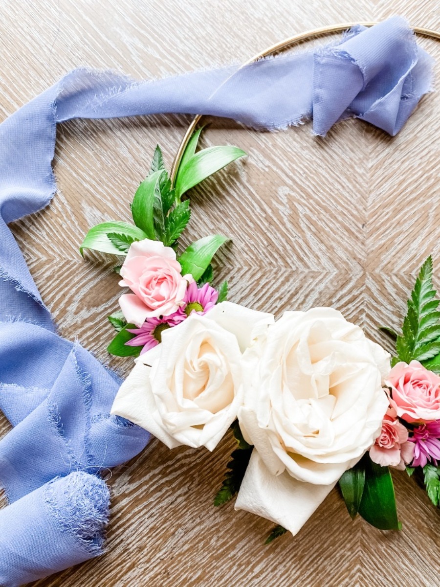 DIY Ring Bouquet: A Trendy Guide to a Fun & Beautiful Wedding Accessory