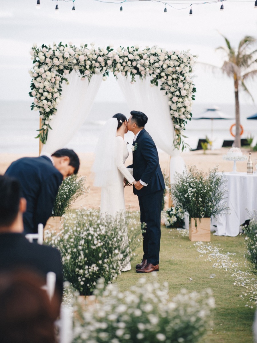 Classic Beach Wedding: White and Green with Outdoor Ceremony & Reception