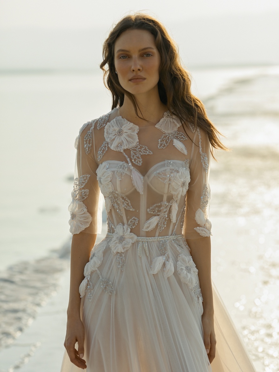 Eisen-Stein Fall 2021: Romantic Floral Gowns