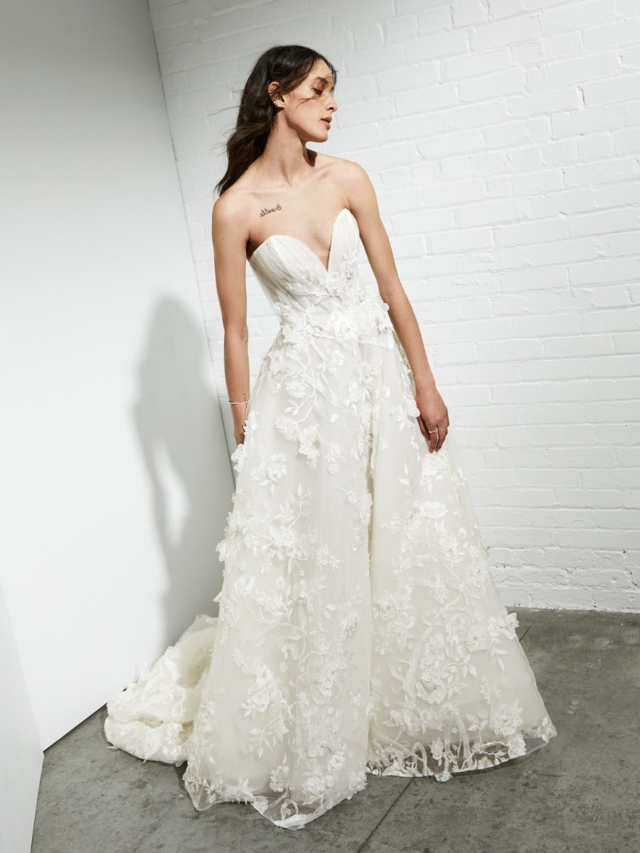 Rivini SS22: Romantic Wedding Dresses Inspired by Nature