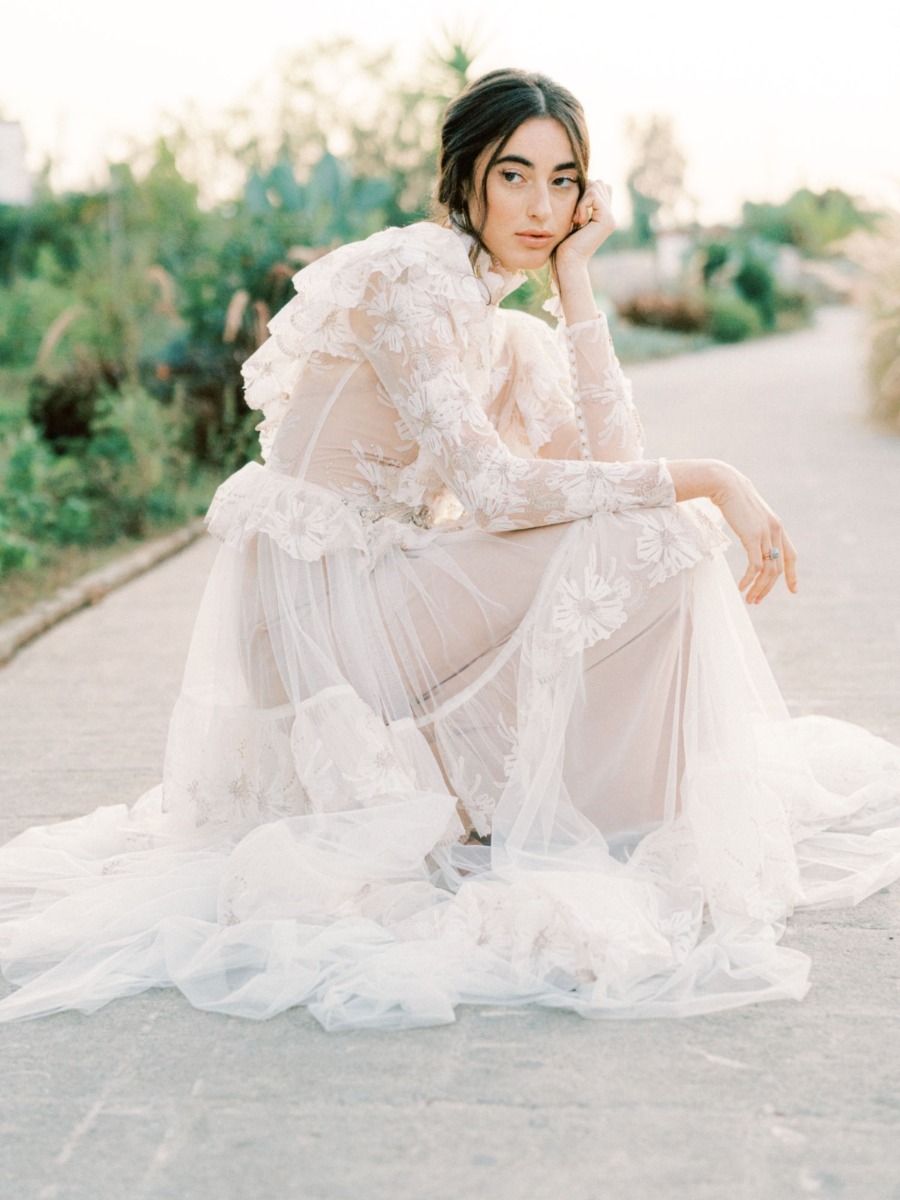 Minimalist Meets Over-the-Top: Airy Puglia Wedding Inspiration