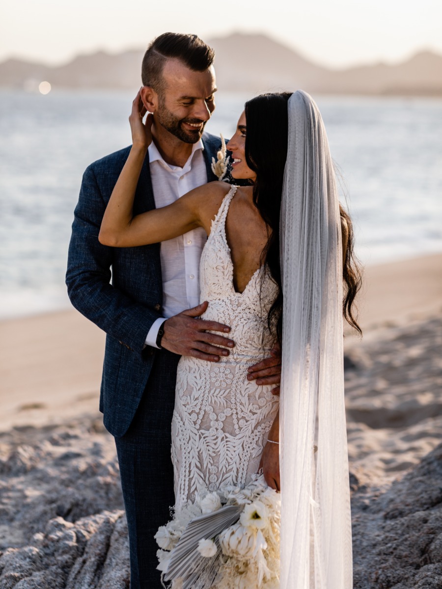 Chic Beachside Micro Wedding at The Cape Hotel Los Cabos