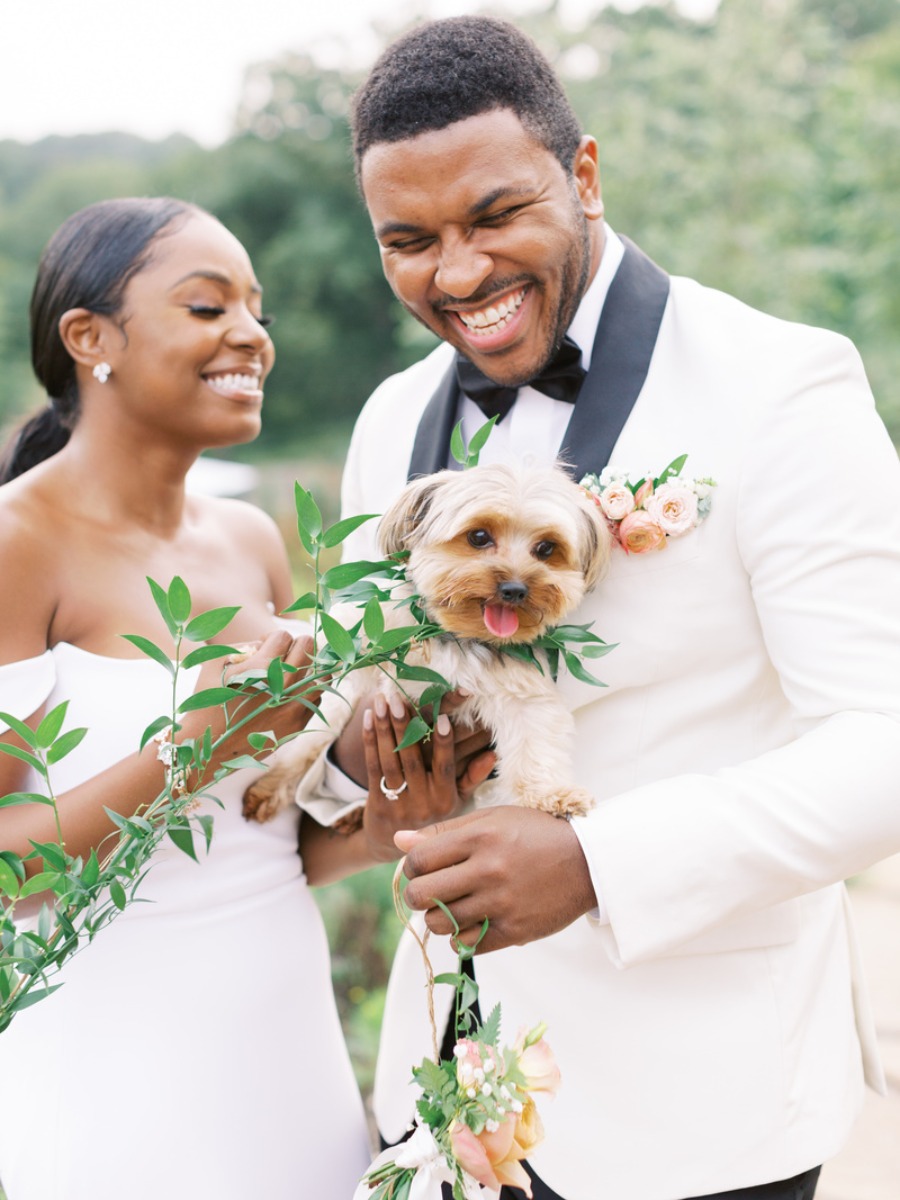 Your Fur Baby Can Come to These Dog Friendly Wedding Venues
