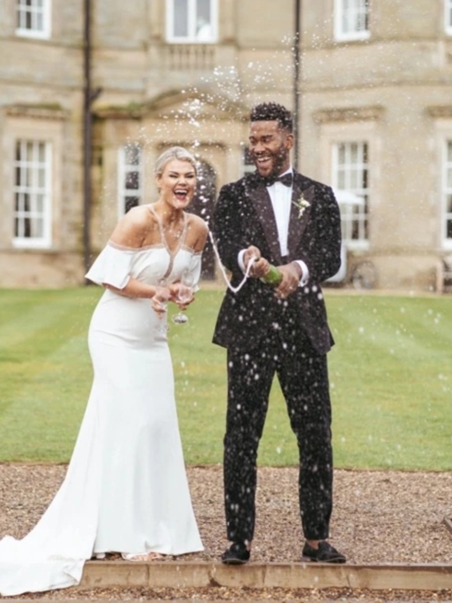 Top Sparkling Wines Under $50 for Weddings: Ratings & Pairings