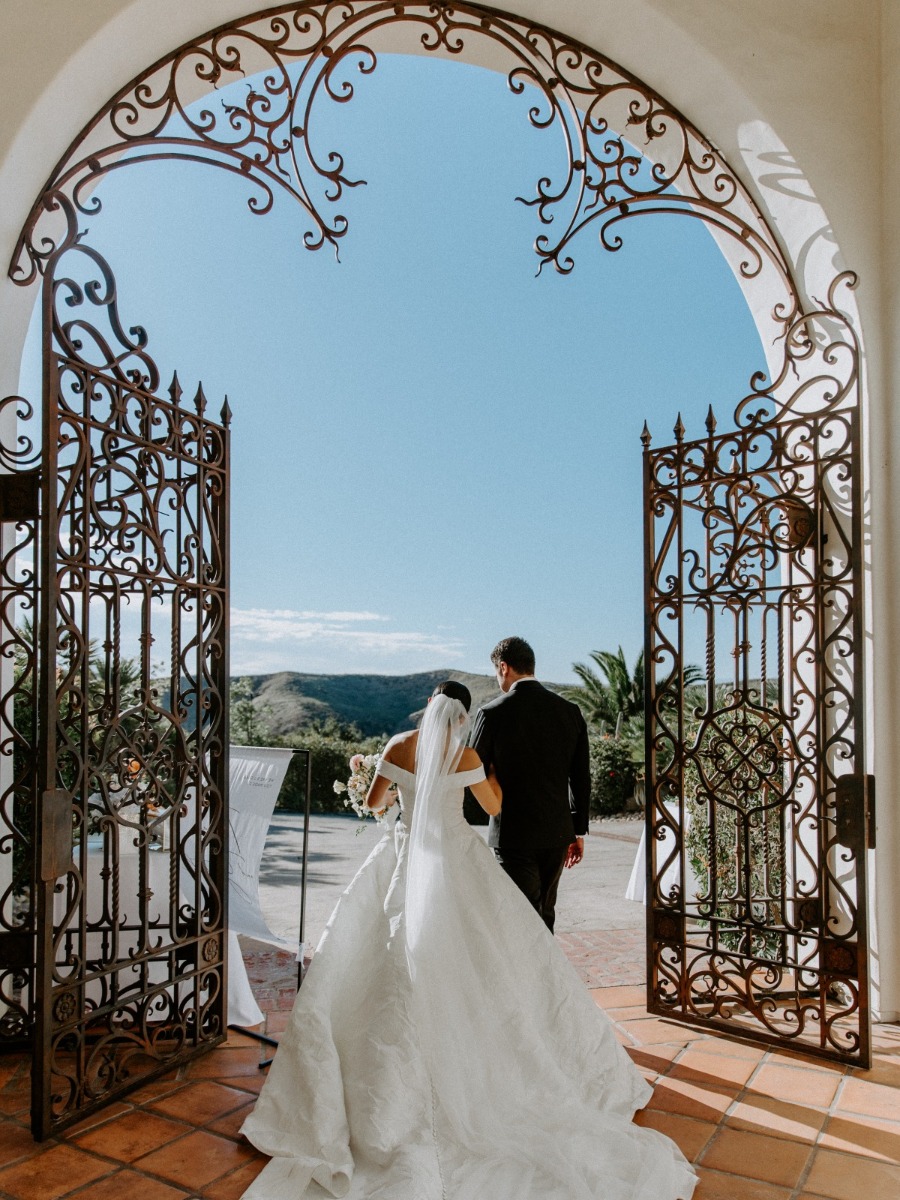 Quintessential cali wedding inspired by this couple's love of film