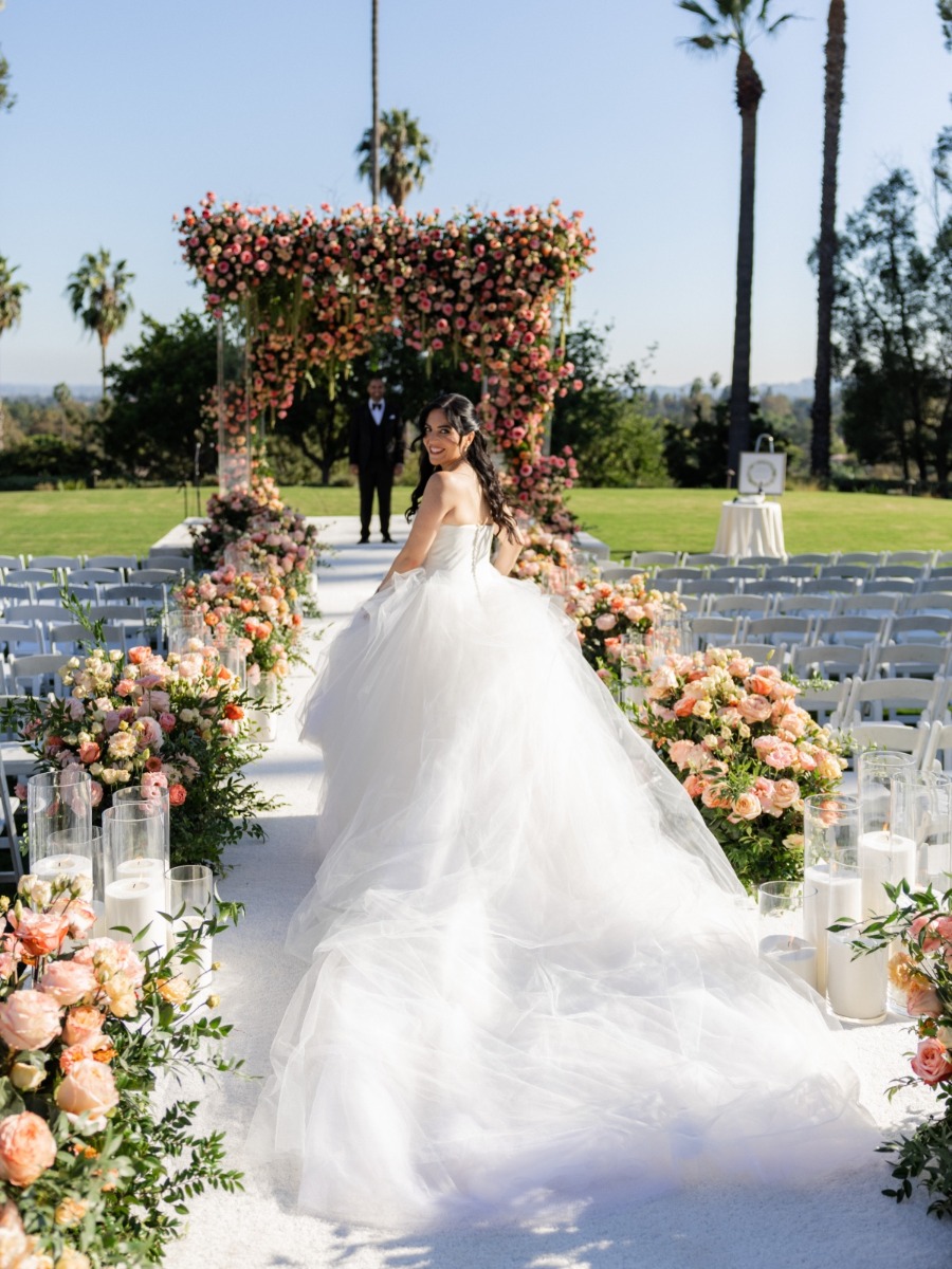 You'll never believe that this luxury wedding was planned in 3 months