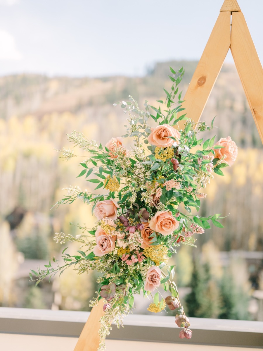 We can't get enough of this unexpected pastel color palette for fall