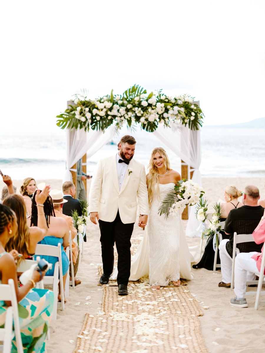 A tropical Puerto Vallarta wedding that was one 
