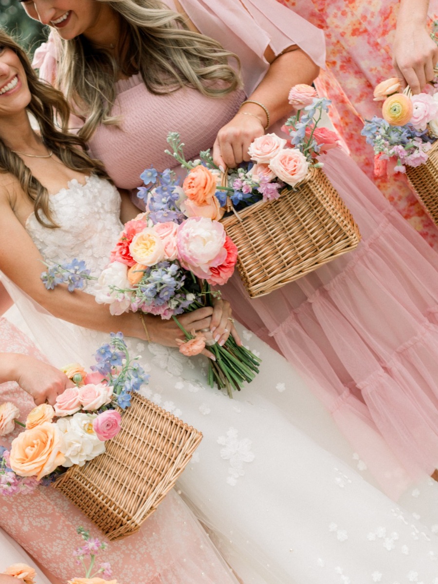 Pastel mountain wedding with some seriously impressive DIY