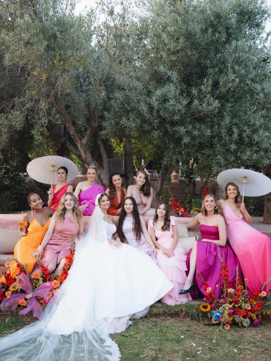 35 Sunset inspired bridesmaids dresses for your vibrant wedding
