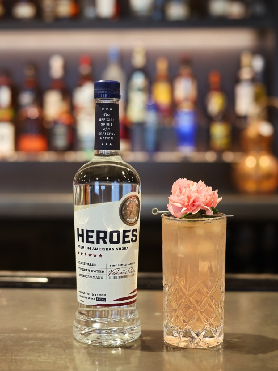 Sip, Sip, Hooray: How Signature Cocktails Are Shaking Up 2025 Wedding Trends