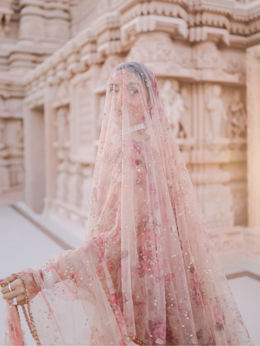 What does it mean to be a fine art wedding photographer?