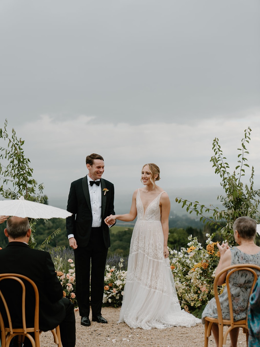 They ditched the dance floor at this intimate wedding in oregon