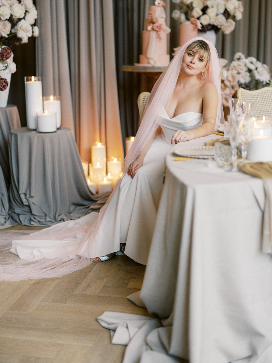 Create your own dreamy (and drapey!) rose-inspired wedding in 4 steps