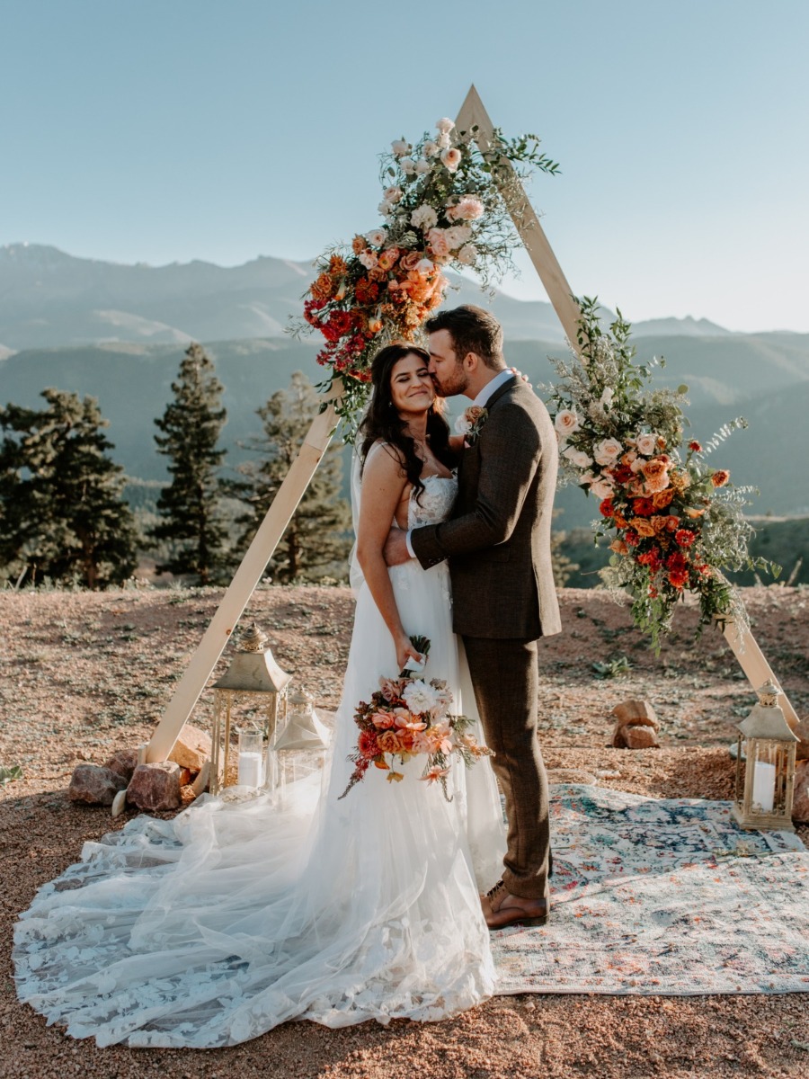 This free-spirited mountain wedding was a ombre terracotta dream