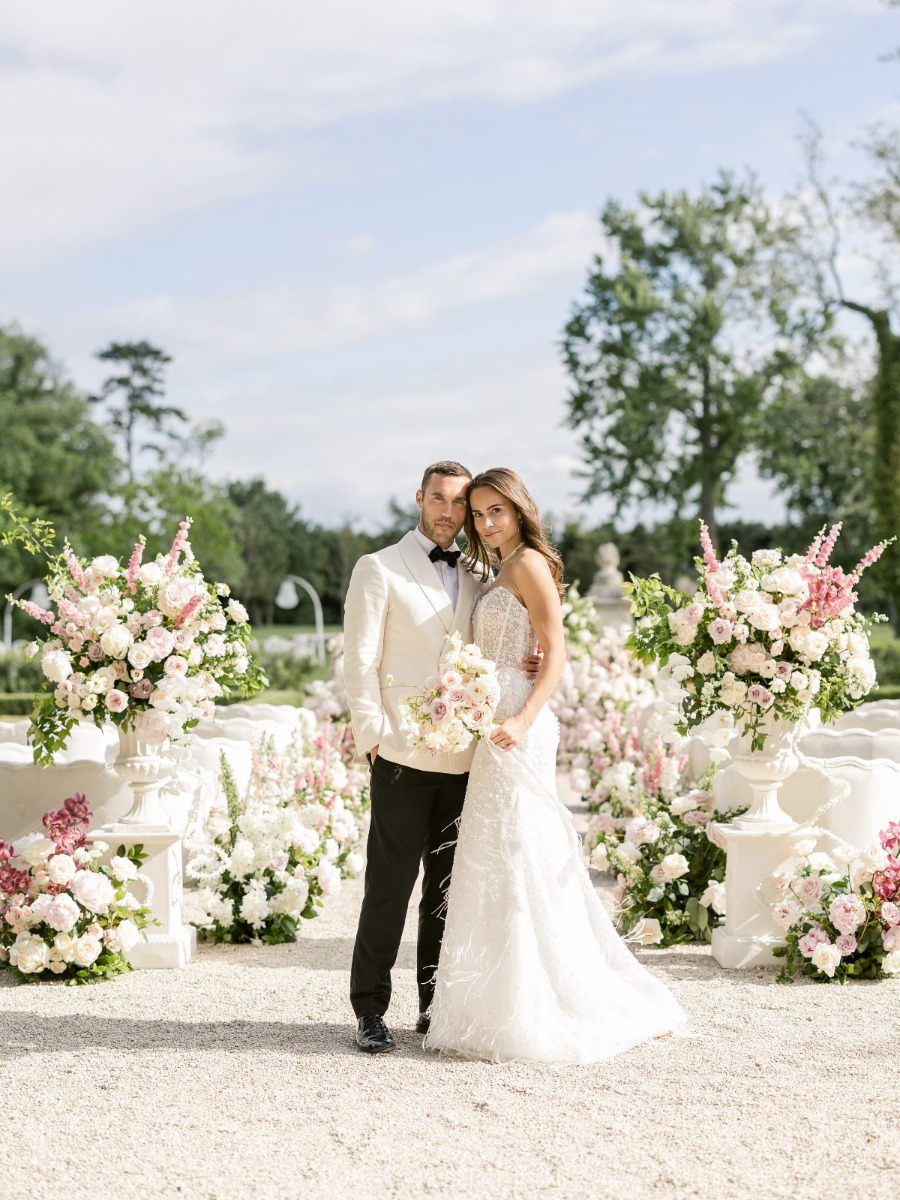 3 easy ways to create your own blush-toned French-inspired wedding