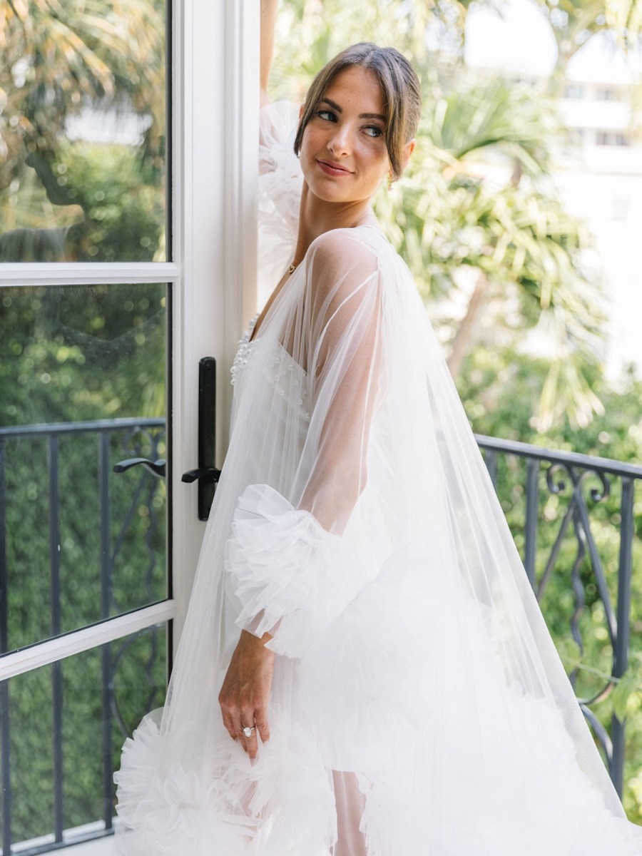 This bride's getting ready look for her wedding day was EVERYTHING