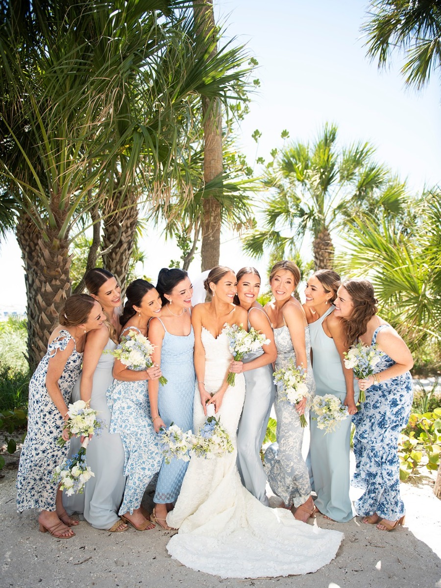 Blue and white wedding with a coastal twist on the trend