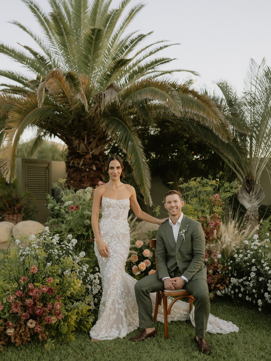 Earthy elegance in cabo and a swoon-worthy galia lahav dress
