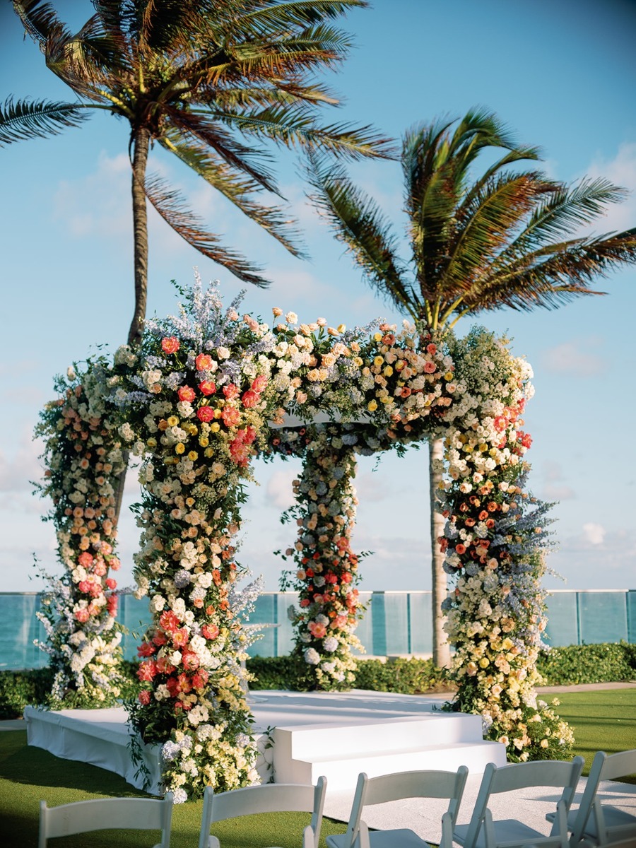 Pastel palm beach wedding at the breakers with an epic ocean view