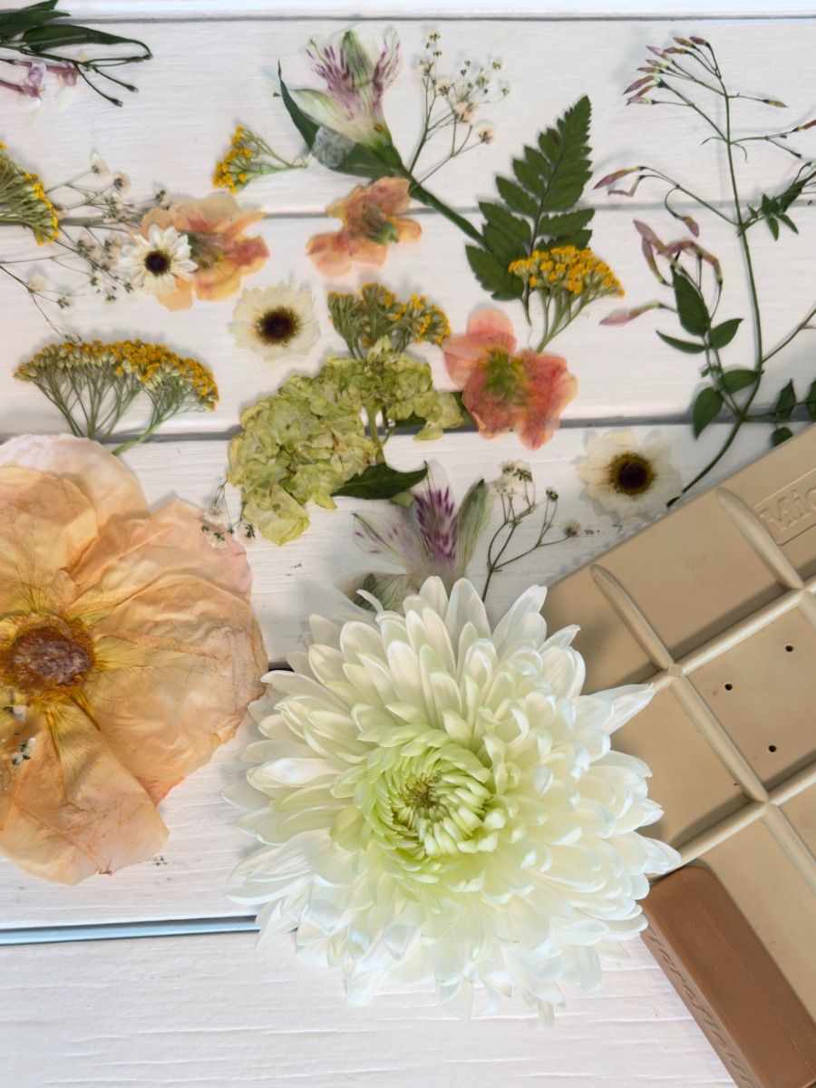 Everything you need to know about preserving your bouquet