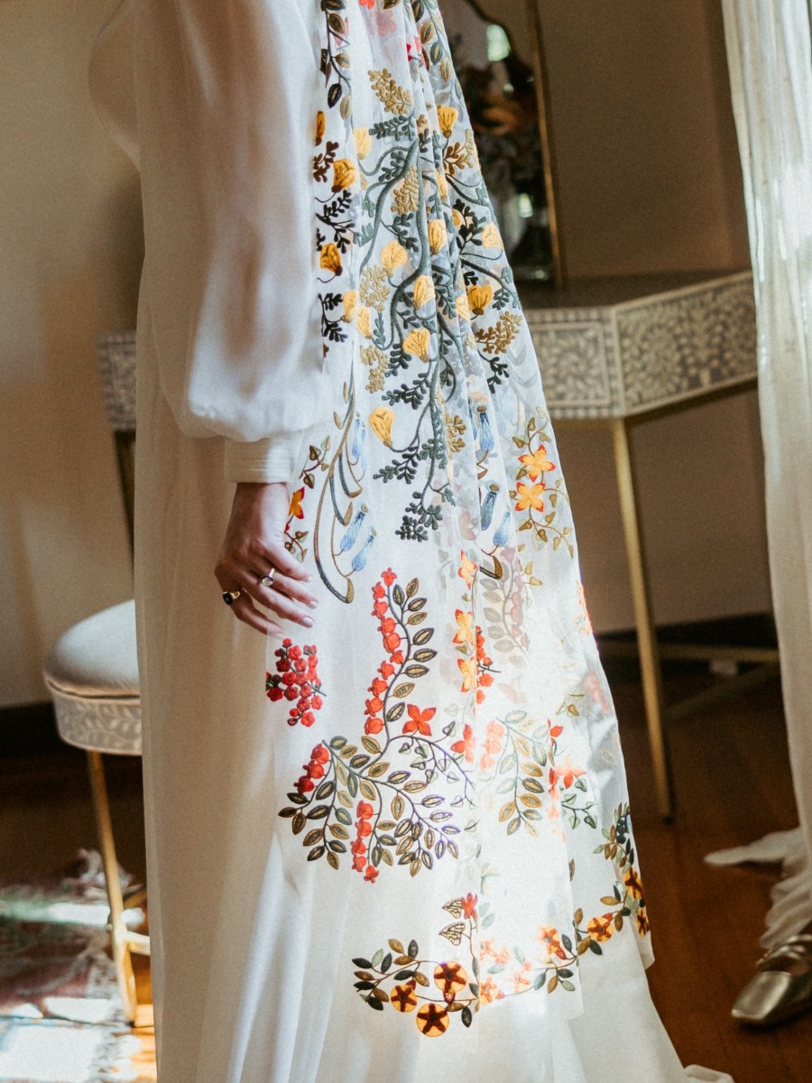 This bride's mantra? “there are no rules.” She's so right!