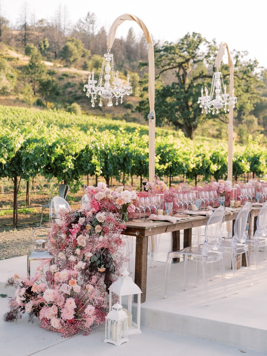 Romantic ranch wedding in California with explosive pink florals