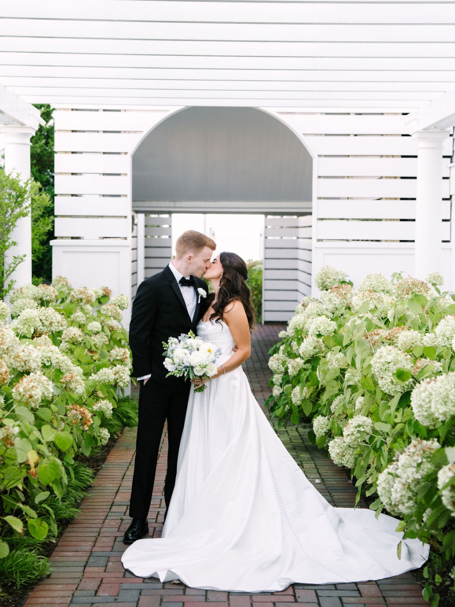 Blue & white fall wedding at Cape Cod's newest wedding venue, Dune