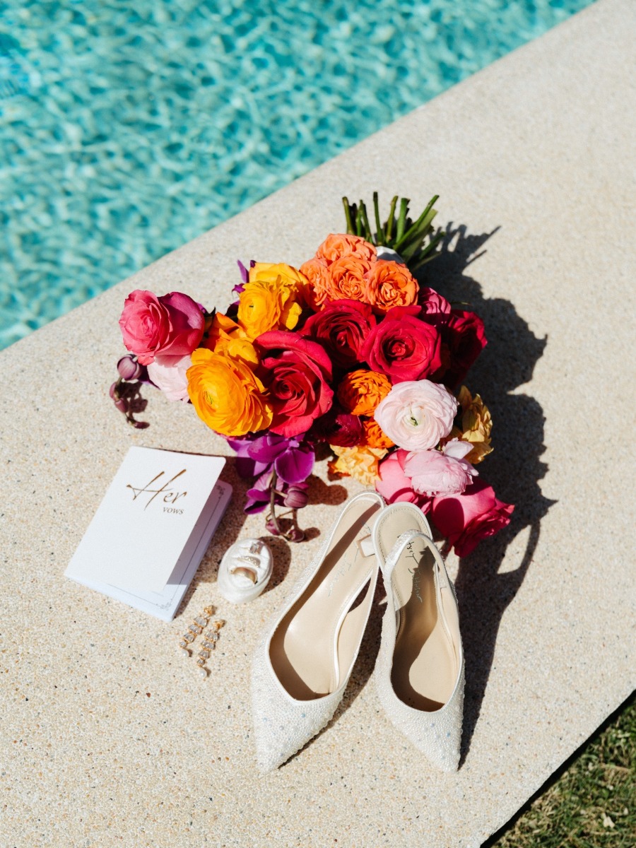 A bold and romantic sunset-hued soirée in tropical tulum