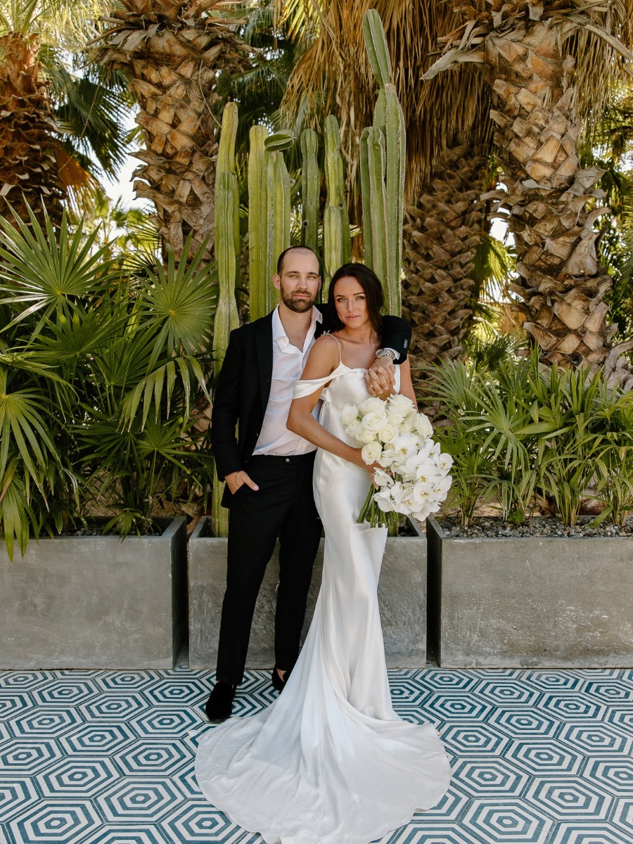 Tropical meets timeless at this resort wedding in mexico