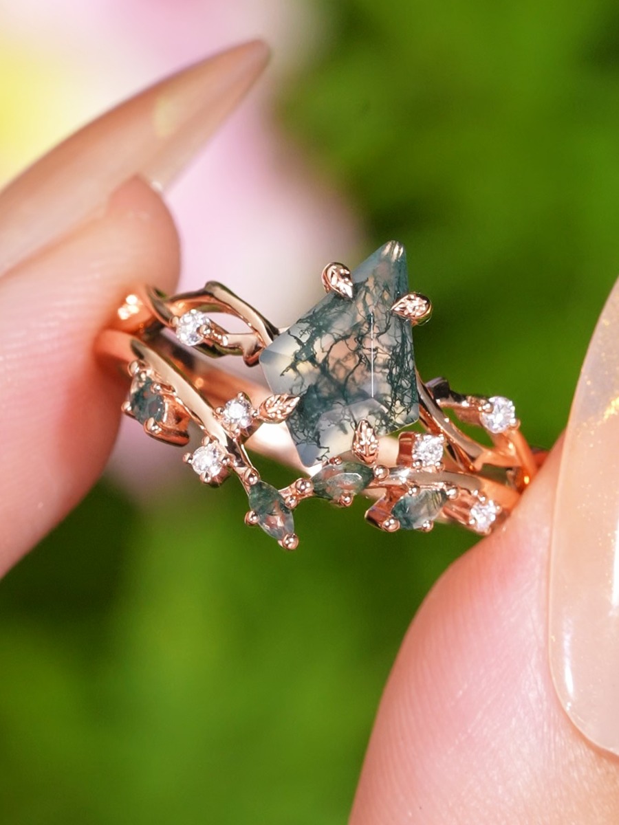 Nature-Inspired Engagement Rings That Celebrate Love and Artistry
