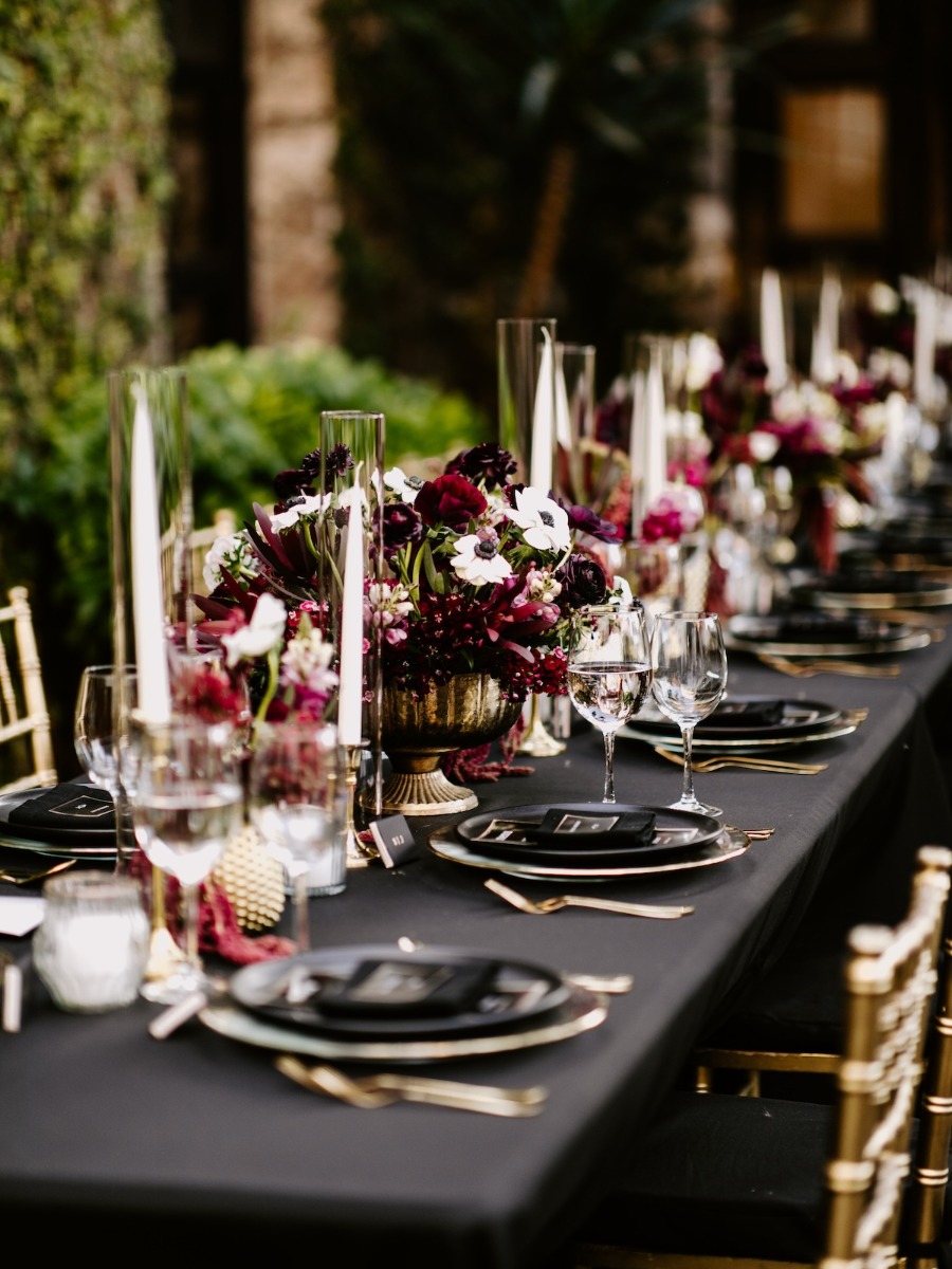 Now this is how you transition a wedding design from day to night!