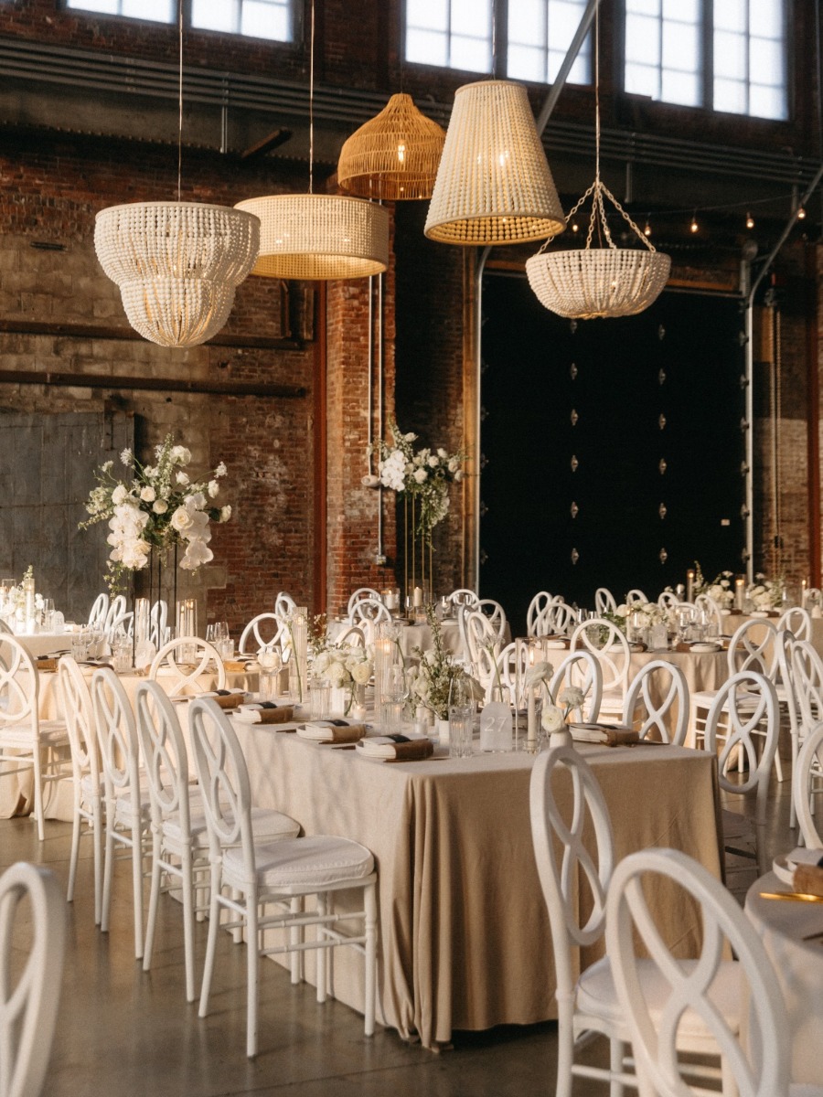 Coastal charm meets classic style at this wedding in maine