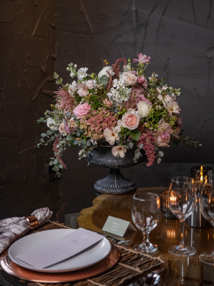How to host a travel-themed rehearsal dinner with wine pairing