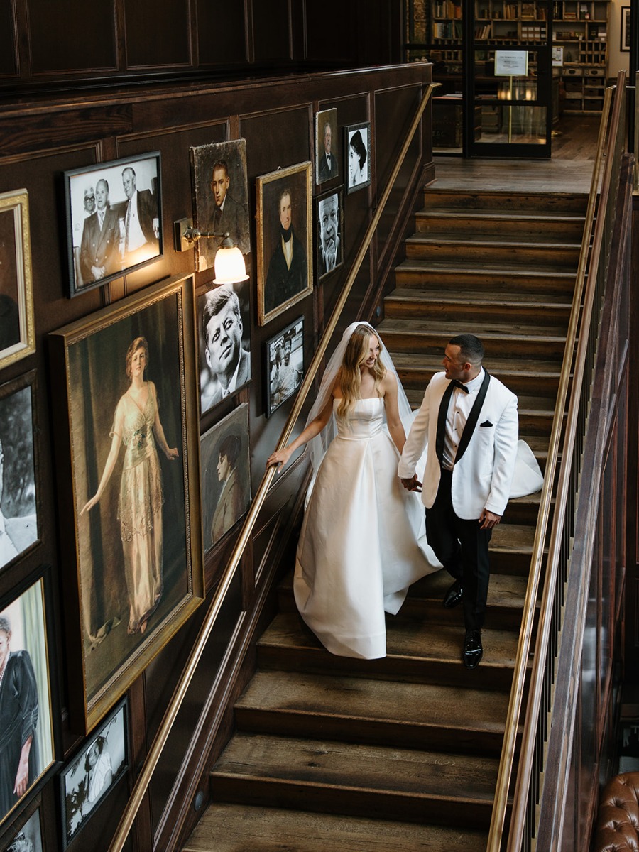 Moody and modern black tie wedding at oxford exchange