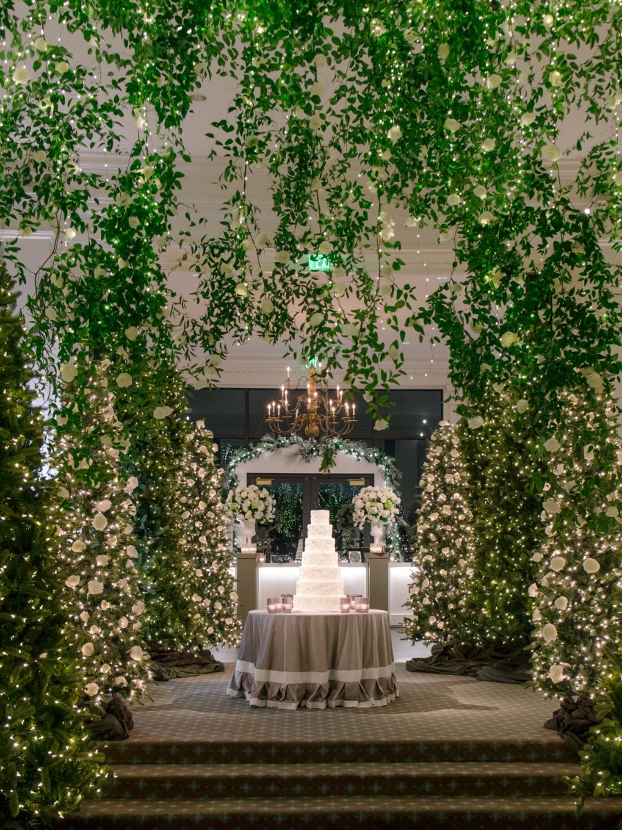 This enchanted winter wedding immersed guests in holiday magic