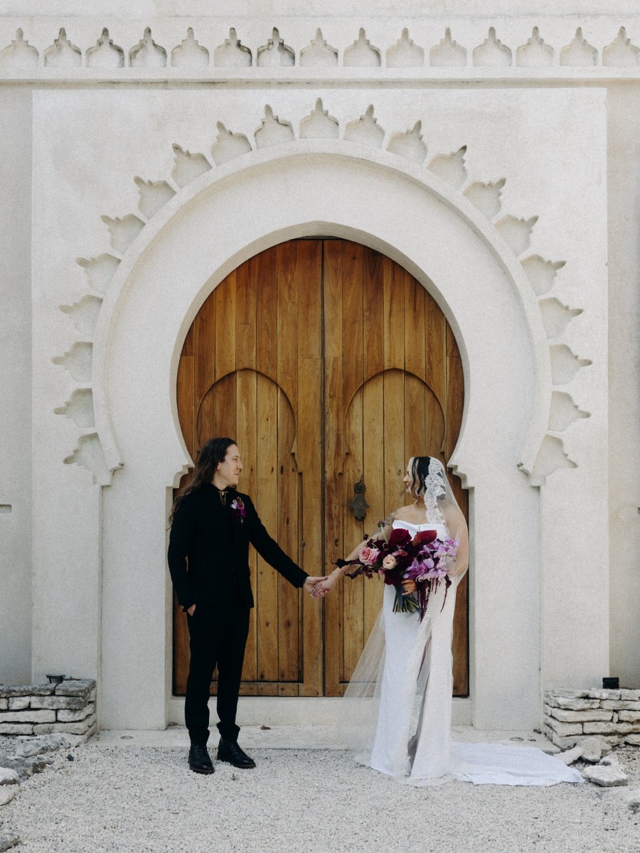 Romantic and moody Moroccan-inspired wedding in the heart of Tulum