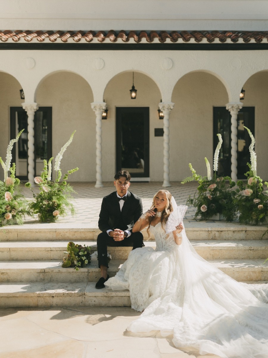 An Intimate Slavic Wedding Weekend Filled With Family, Florals, and Candlelight in Florida