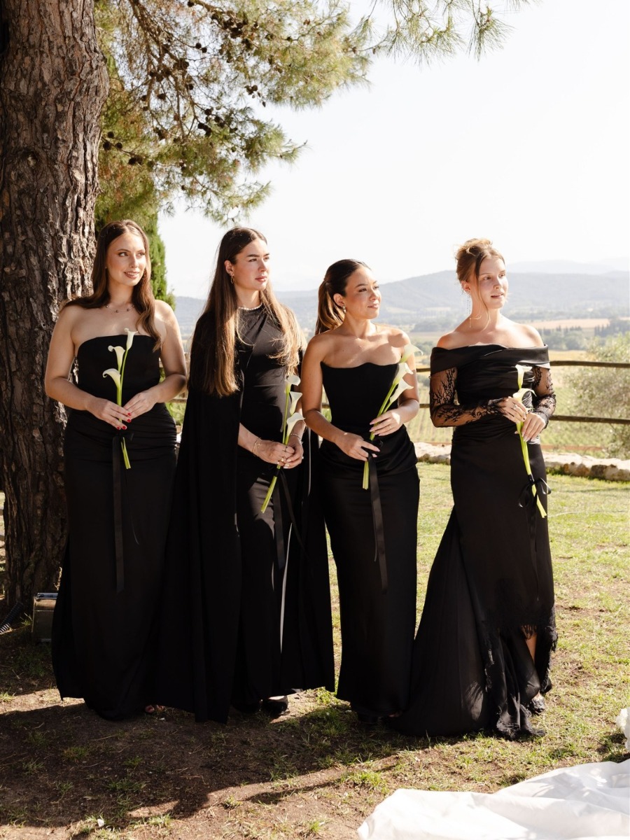 The chicest black and white wedding in the hills of tuscany