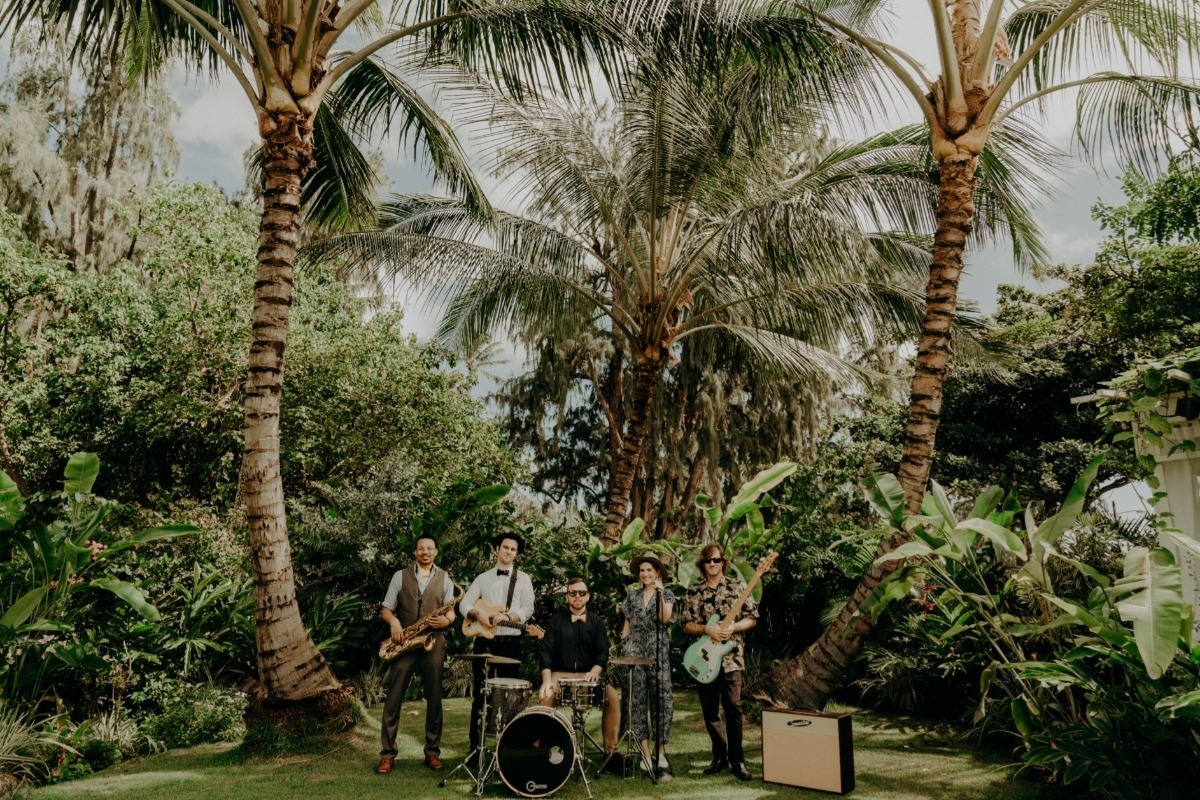 best wedding band in Honolulu: Island Kings Band