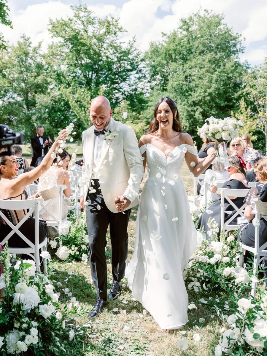 Effortlessly chic black-tie wedding in the french countryside